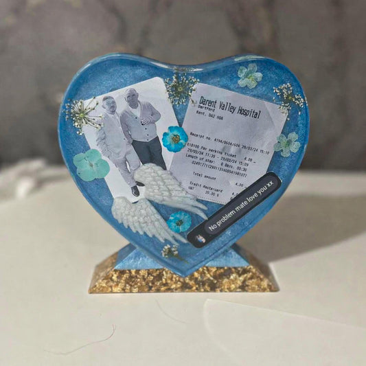 Heart on a stand keepsake
