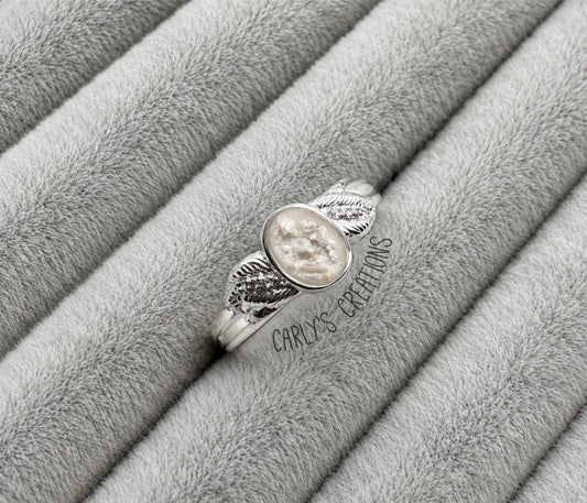 Double feather memorial ring
