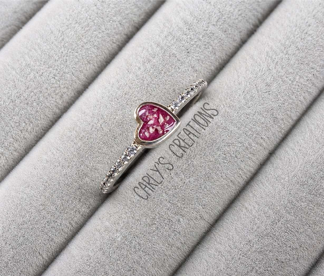 Dainty heart style memorial ring