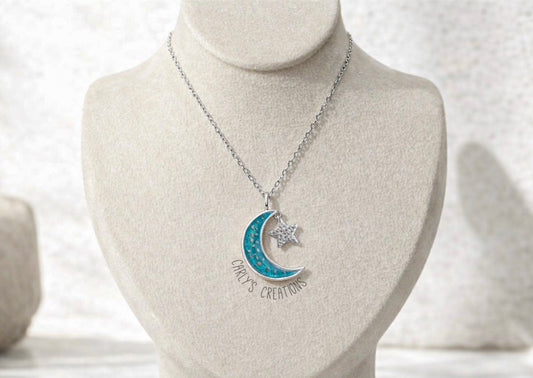Moon & star pendant necklace