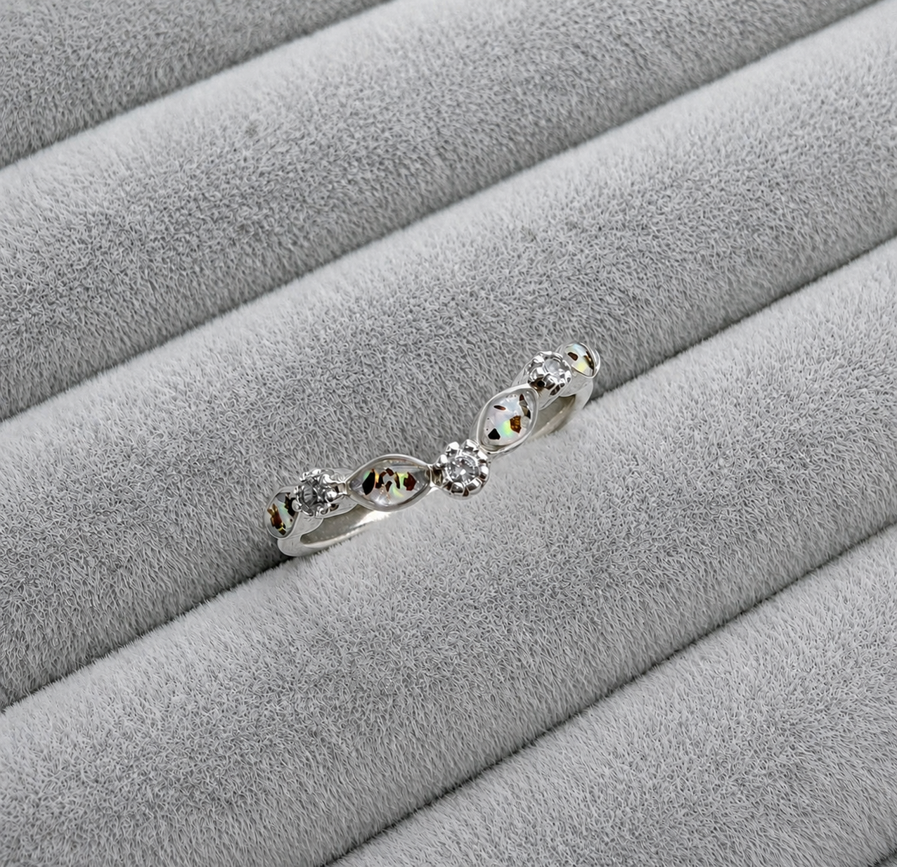 Half wishbone marquise ring