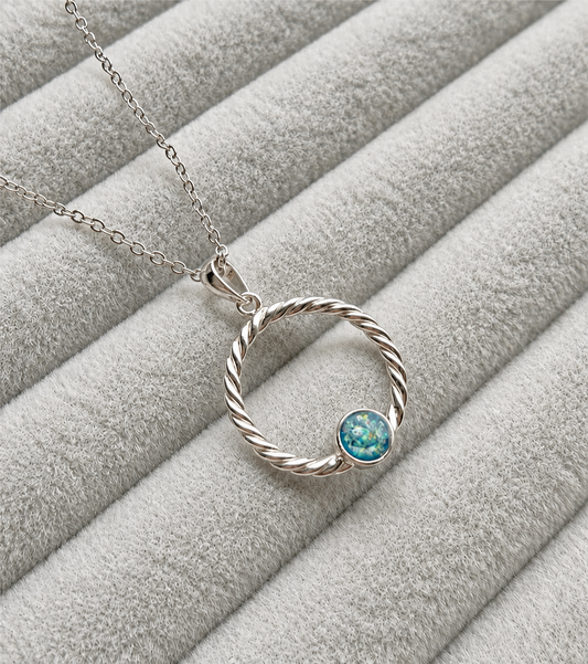 Round rope pendant necklace