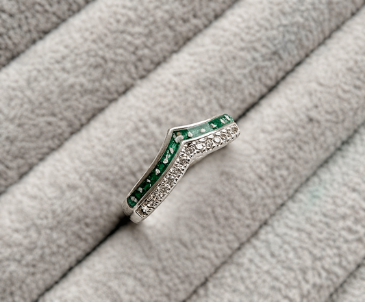 Cz wishbone ring