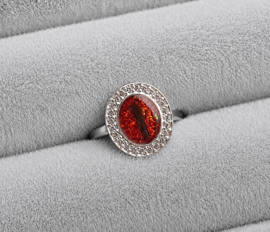 Round ring with cz surround memorial ring