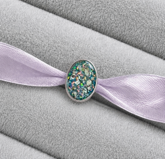 Plain oval charm