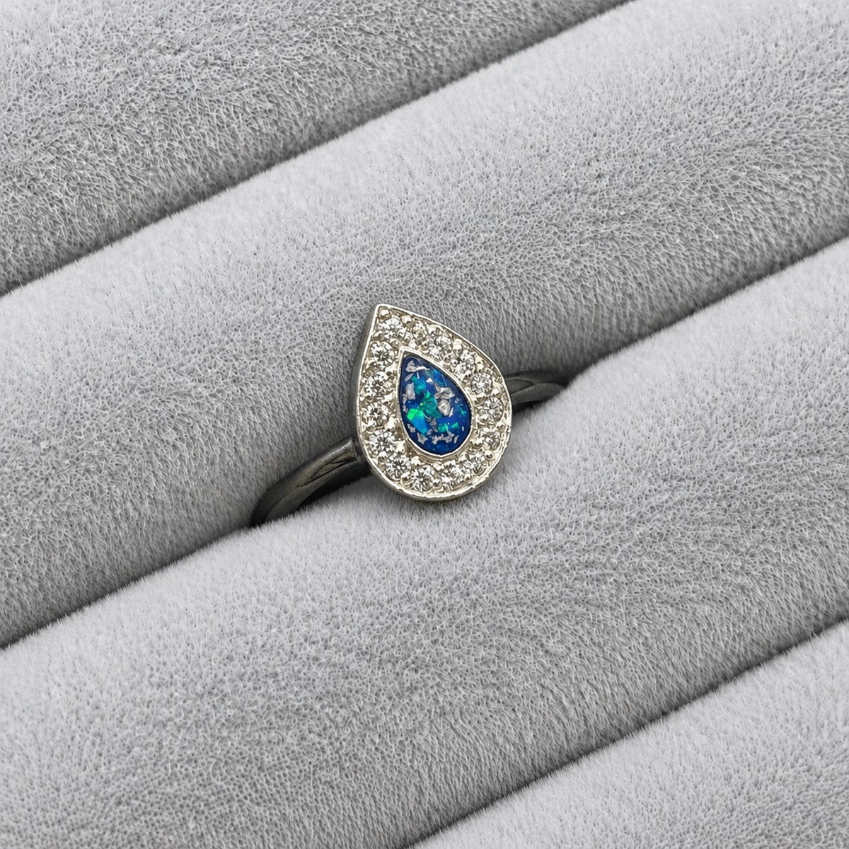 Teardrop cz memorial ring
