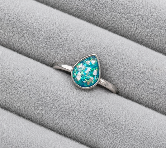 Plain teardrop memorial ring