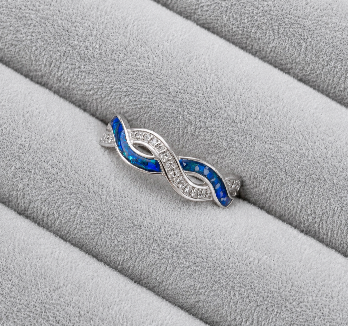 Double Wave Band Ring